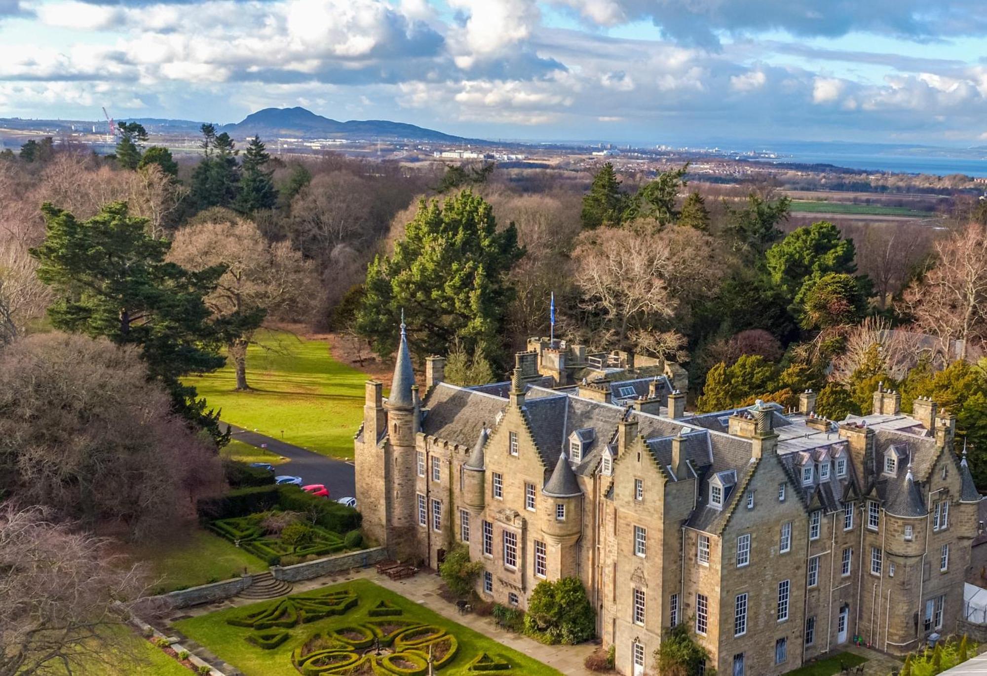 Pensjonat Carberry Tower Mansion House And Estate Musselburgh Zewnętrze zdjęcie